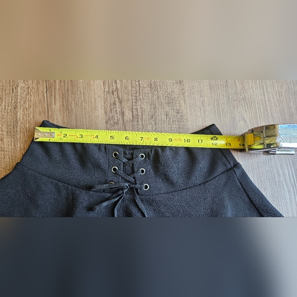 Midnight hour crepe lace up skirt - Picture 3 of 3